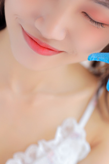 小泽玛利亚人体艺术